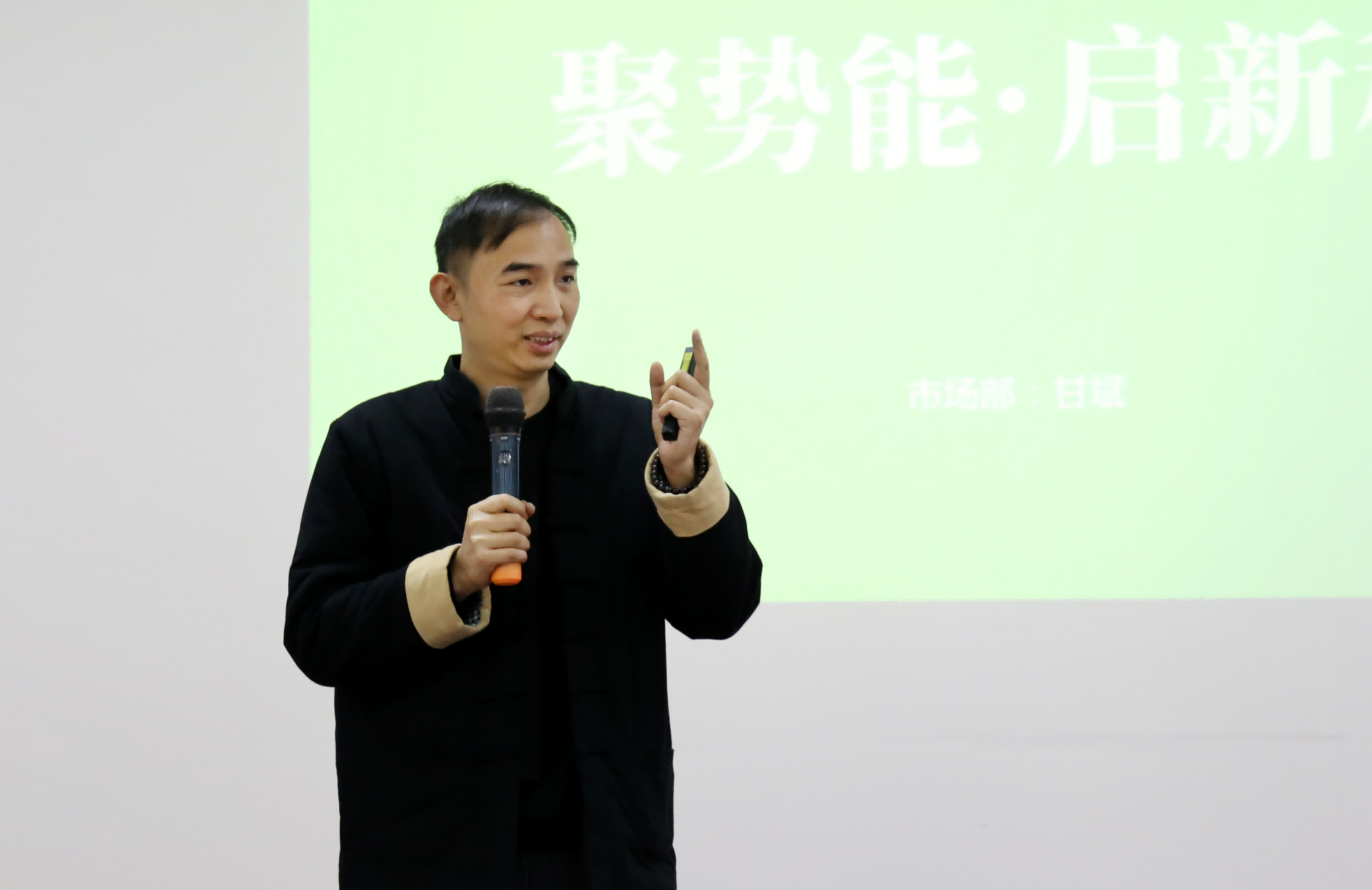 香港六和合现场直播